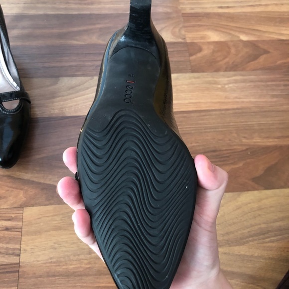 ecco heels - Picture 5 of 6